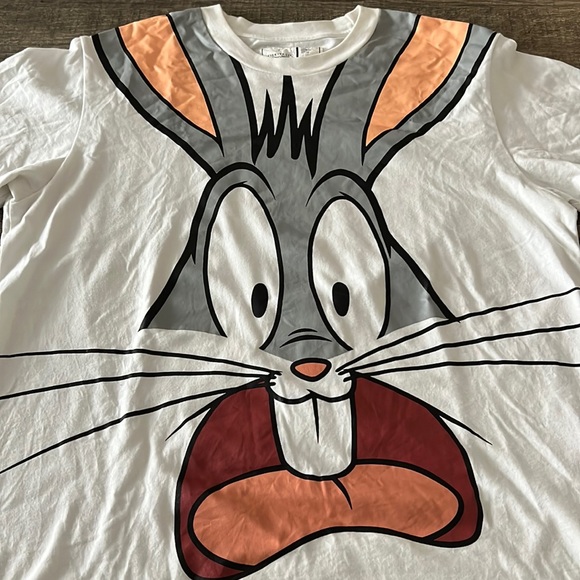 :chocoolate x Looney Tunes Collab - RARE! - Bugs Bunny Tee - Size Medium - Picture 3 of 5